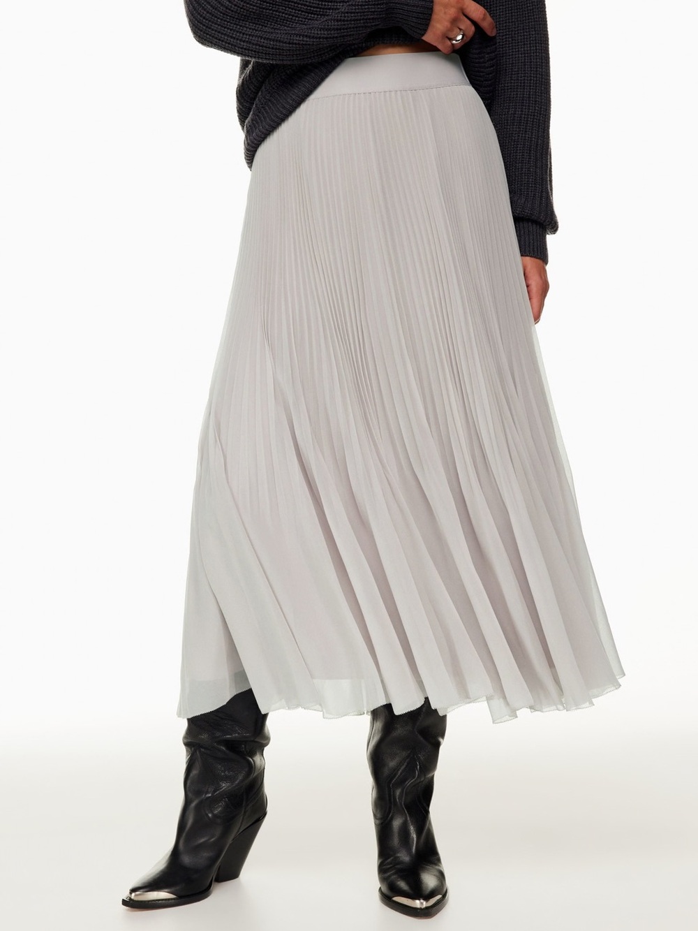 Aritzia Babaton Twirl Skirt in Light Gray